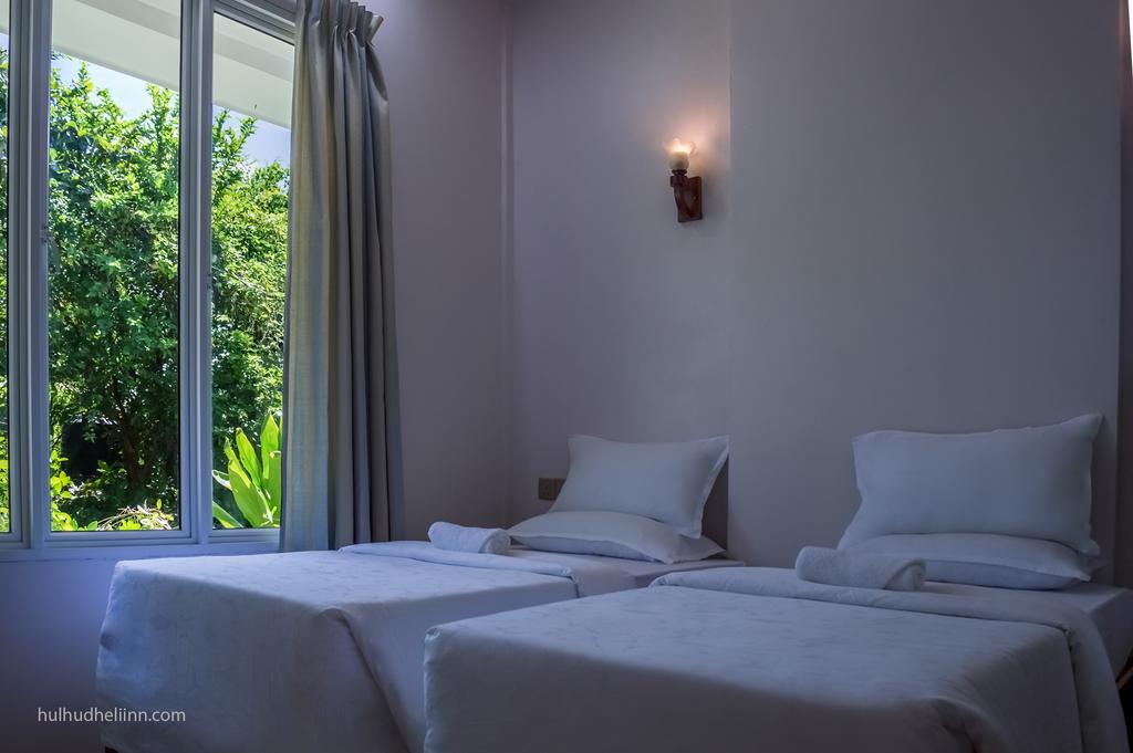 Hulhudheli Inn Экстерьер фото