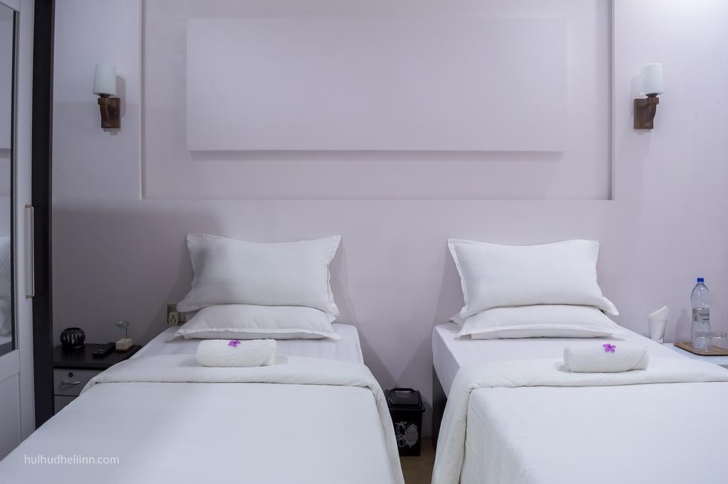 Hulhudheli Inn Экстерьер фото